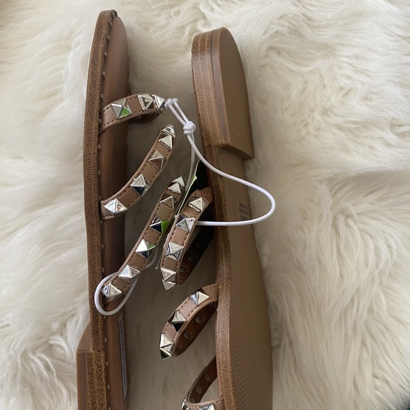 COPY - Brand new with tags!! - Picture 3 of 5